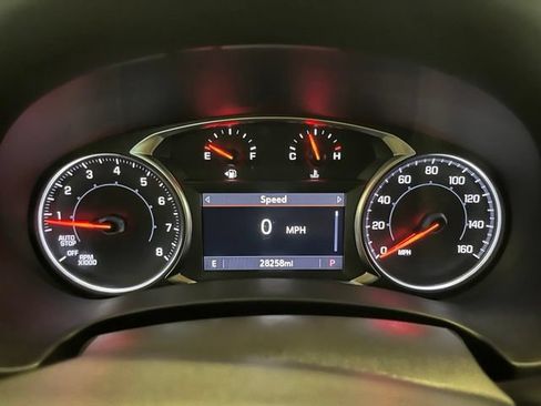 Used 2023 GMC Terrain SLT FWD image 12