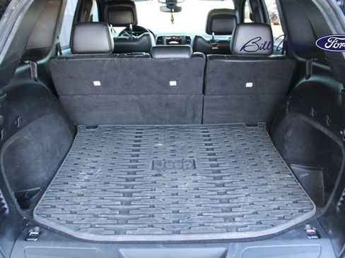 Used 2018 Jeep Grand Cherokee Altitude image 10