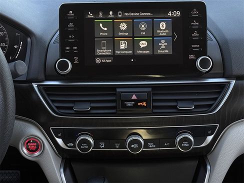 Used 2020 Honda Accord EX image 16