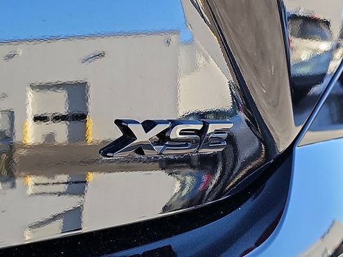 Used 2025 Toyota Camry XSE image 32