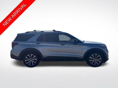 Used 2020 Ford Explorer ST w/ Premium Technology Package