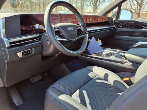 New 2025 Cadillac Escalade IQ Sport 1 image 14