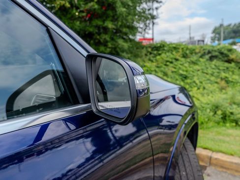 Used 2025 Mercedes-Benz Maybach GLS 600 4MATIC image 40