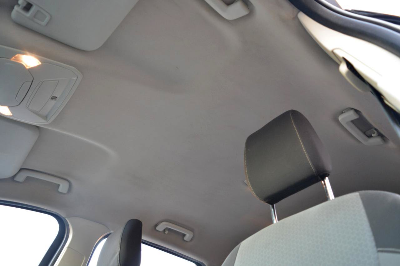 Used 2018 Ford Escape SE FWD image 19