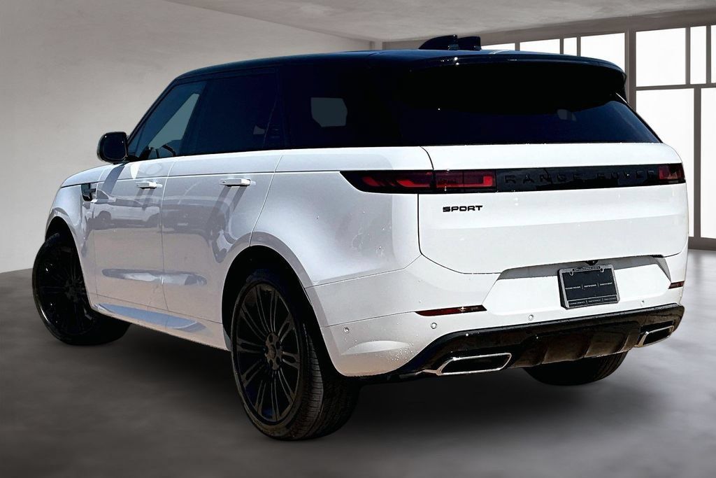 New 2026 Land Rover Range Rover Sport Dynamic SE AWD/4WD image 3