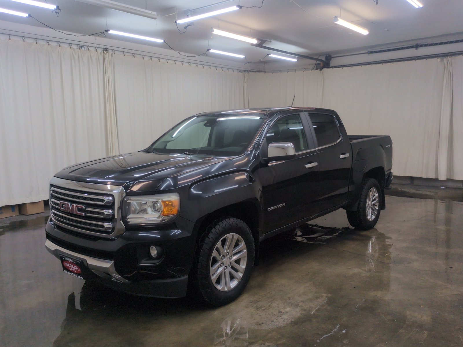 Used 2016 GMC Canyon SLT AWD/4WD image 1
