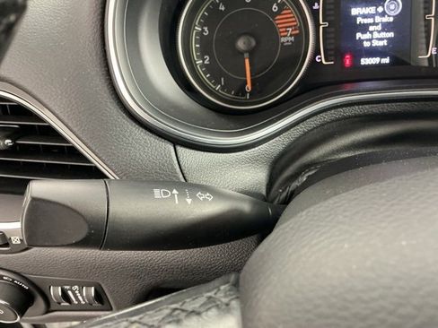 Used 2020 Jeep Cherokee Latitude Plus image 27