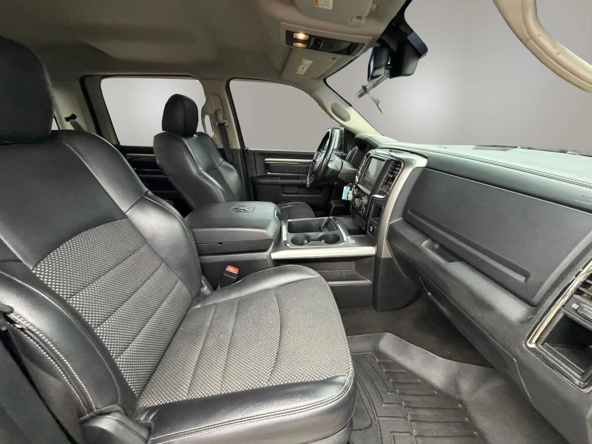 Used 2017 RAM 1500 Sport AWD/4WD image 12