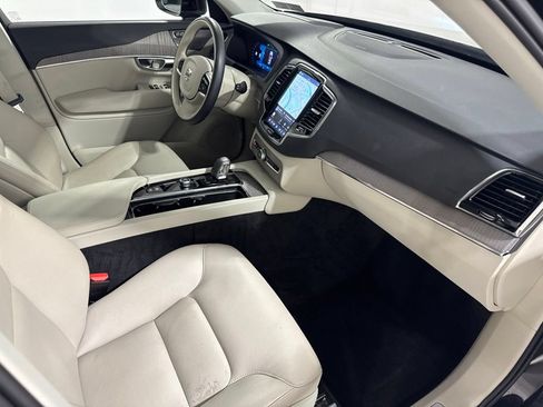 Used 2023 Volvo XC90 B5 Plus w/ Protection Package Premier AWD/4WD image 27