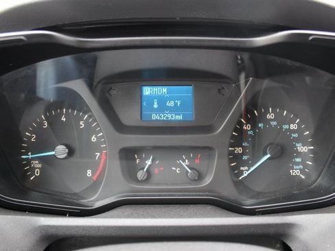 Used 2017 Ford Transit 350 XL image 9