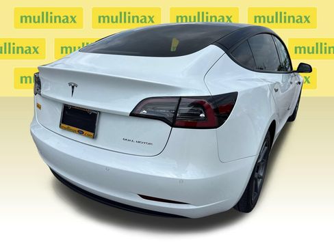 Used 2021 Tesla Model 3 Long Range AWD/4WD image 4