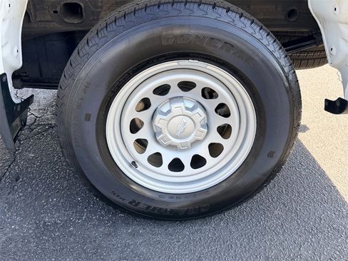 Used 2021 Chevrolet Silverado 1500 W/T w/ WT Value Package image 14