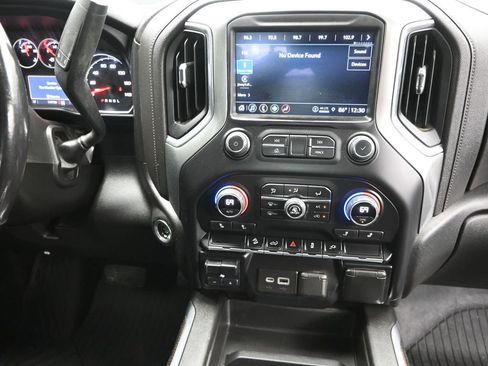 Used 2021 Chevrolet Silverado 1500 LT Trail Boss w/ Convenience Package II AWD/4WD image 32