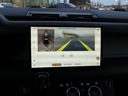 Used 2022 Land Rover Defender 110 XS Edition image 24