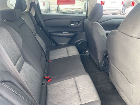 Certified 2024 Nissan Rogue SV image 16