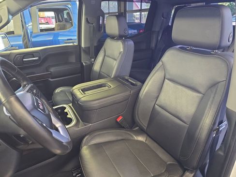 Used 2019 GMC Sierra 1500 SLT w/ SLT Convenience Package AWD/4WD image 16