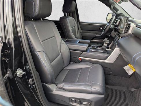 Used 2023 Toyota Tundra Platinum w/ Advanced Package AWD/4WD image 20