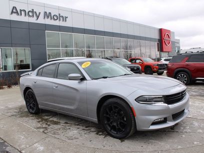 Used 2016 Dodge Charger SXT