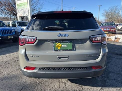 Used 2023 Jeep Compass Limited image 16