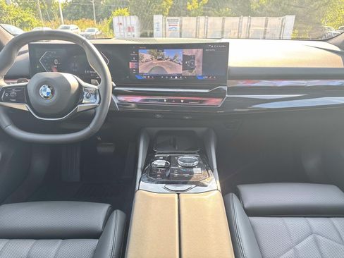 Used 2026 BMW 540i xDrive AWD/4WD image 14