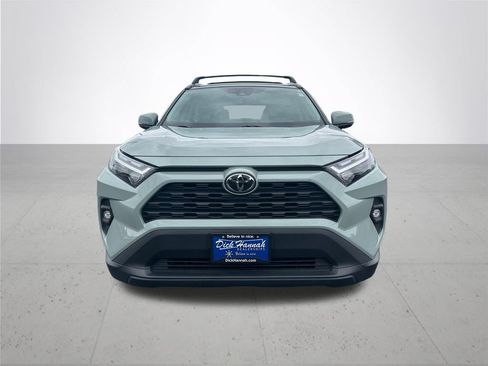 Used 2022 Toyota RAV4 XLE Premium AWD/4WD image 3