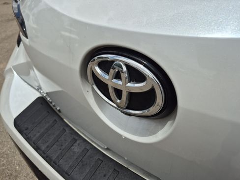 Certified 2023 Toyota Corolla SE FWD image 21