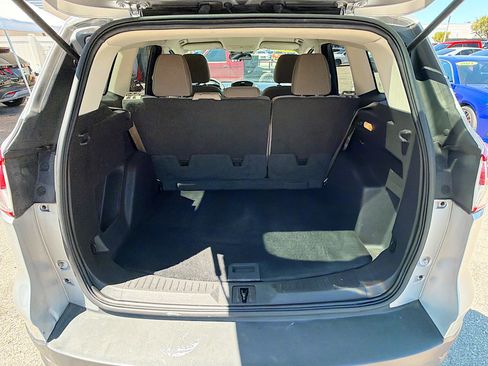 Used 2016 Ford Escape SE image 12
