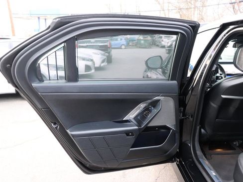 Used 2024 BMW 740i xDrive image 34