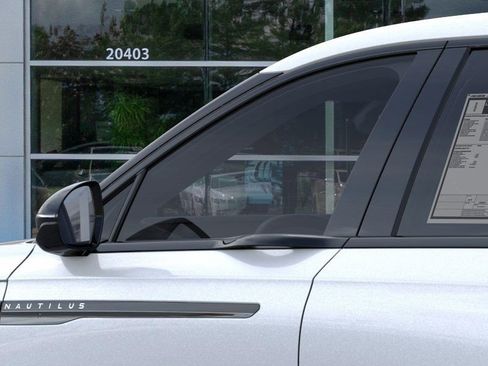 New 2025 Lincoln Nautilus Premier w/ Jet Appearance Package image 20