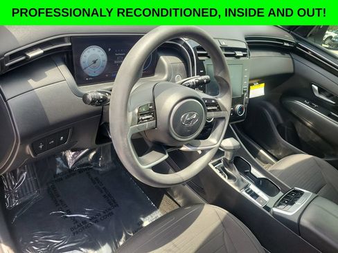 Used 2023 Hyundai Santa Cruz SEL w/ Activity Package FWD image 7