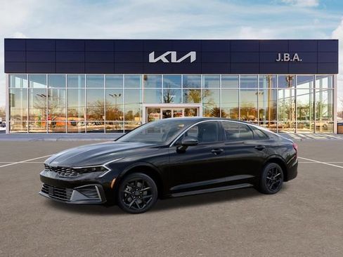 New 2026 Kia K5 LXS FWD image 3