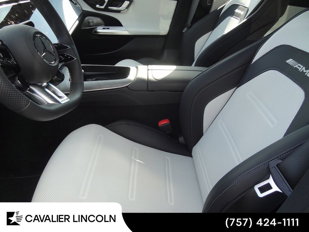 Used 2026 Mercedes-Benz E 53 AMG e 4MATIC Sedan image 8