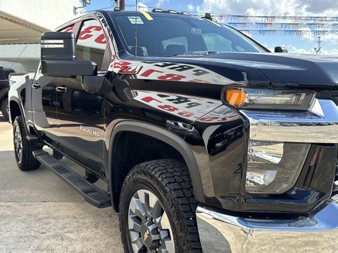 Used 2023 Chevrolet Silverado 2500 LT w/ Convenience Package image 17