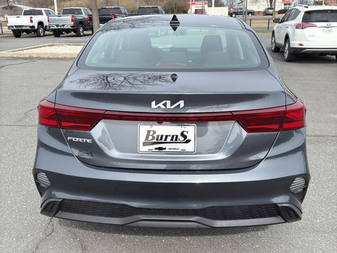 Used 2023 Kia Forte LXS image 6