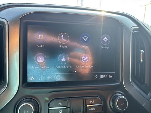 Used 2020 Chevrolet Silverado 1500 LT image 28