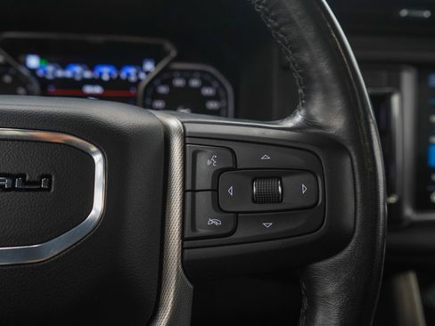 Used 2021 GMC Yukon Denali w/ Denali Premium Package AWD/4WD image 30