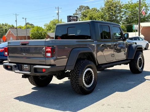 Used 2020 Jeep Gladiator Sport w/ Quick Order Package 24S AWD/4WD image 9
