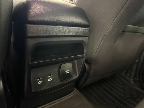 Used 2019 Ford Ranger XLT w/ Equipment Group 302A Luxury AWD/4WD image 35