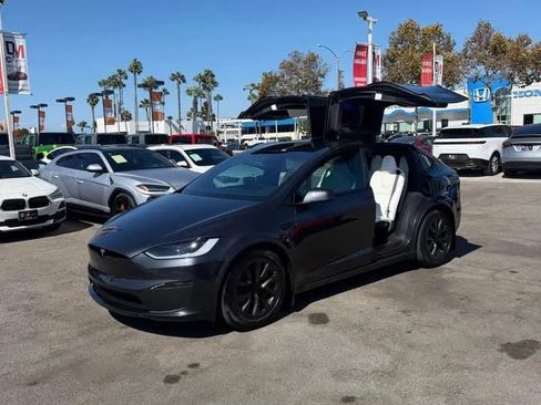 Used 2025 Tesla Model X Plaid AWD/4WD image 7
