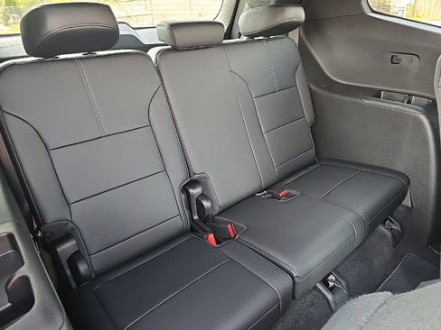 New 2026 GMC Acadia Elevation w/ Elevation Premium Package FWD image 13