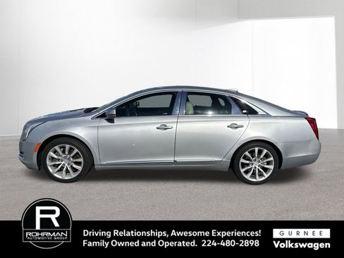 Used 2016 Cadillac XTS Luxury w/ Driver Awareness Package AWD/4WD image 5