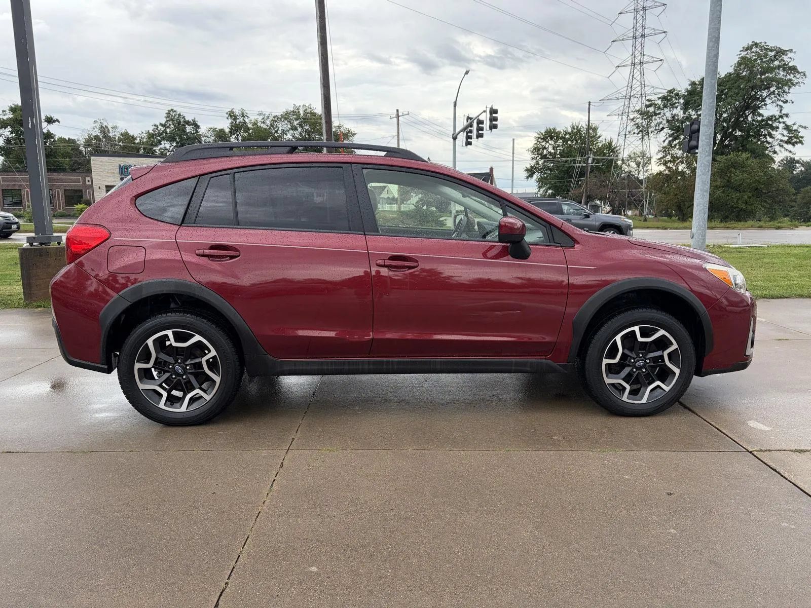 Used 2016 Subaru Crosstrek 2.0i Premium AWD/4WD image 4