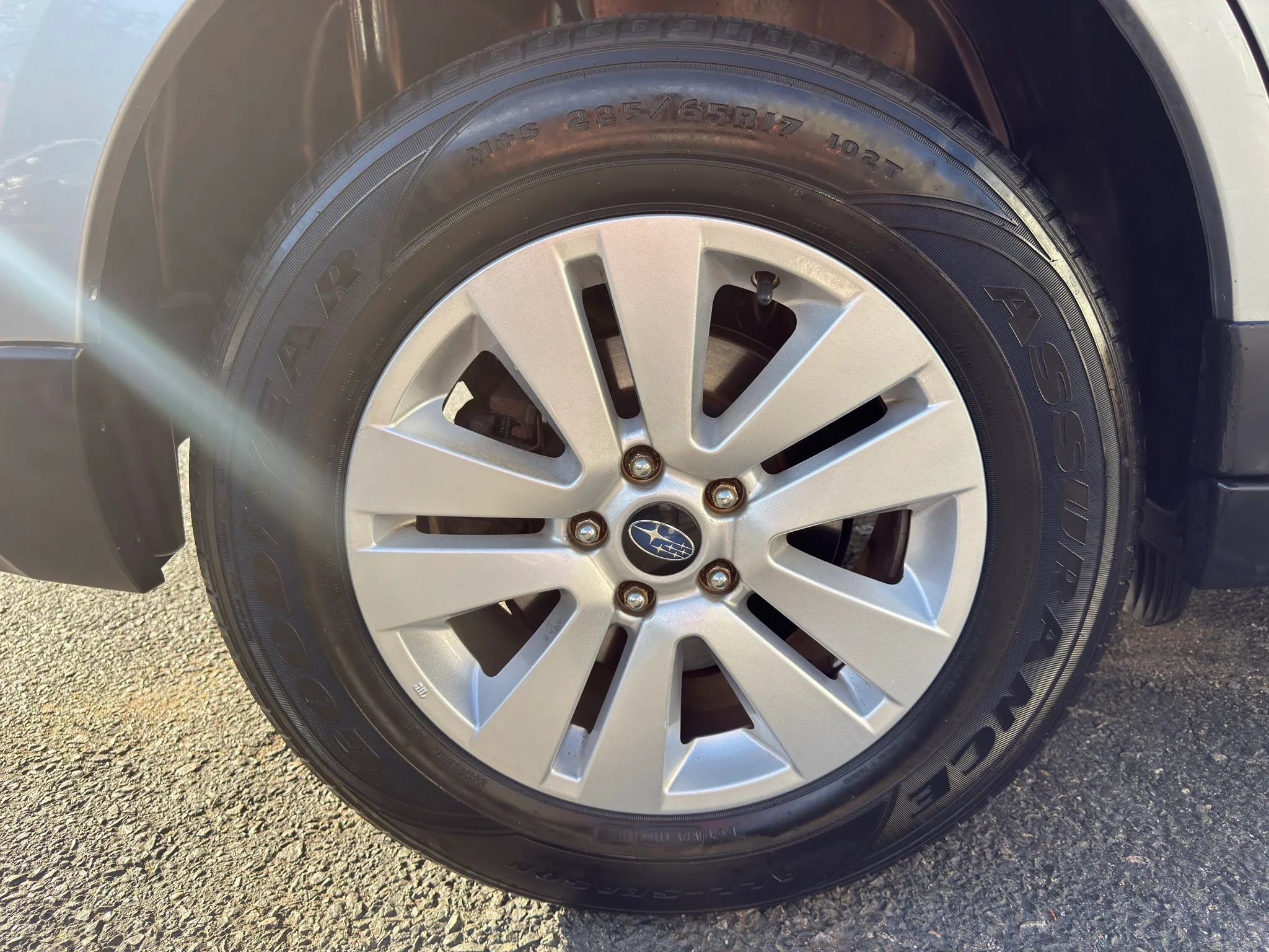 Used 2016 Subaru Outback 2.5i Premium AWD/4WD image 10