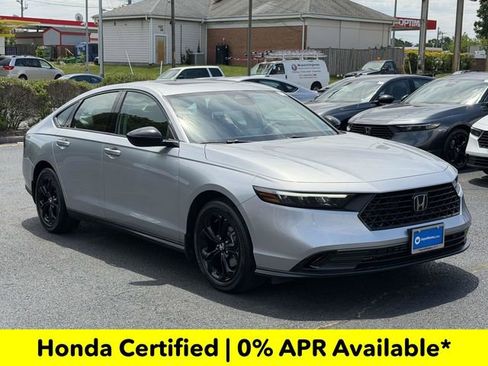 Certified 2025 Honda Accord SE image 1
