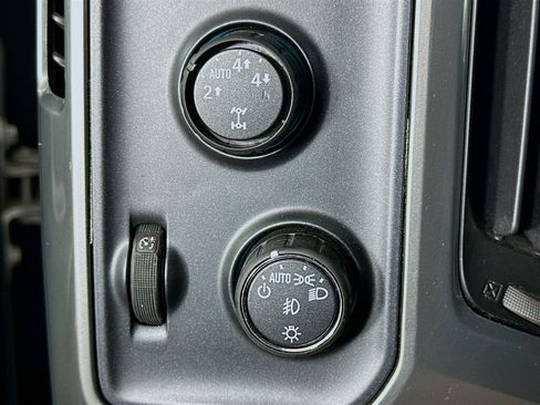 Used 2015 Chevrolet Silverado 1500 LTZ w/ LTZ Plus Package image 17