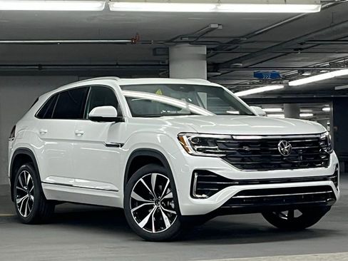 New 2026 Volkswagen Atlas Cross Sport SEL Premium R-Line AWD/4WD image 2