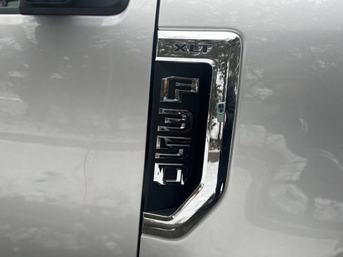 Used 2017 Ford F350 XLT w/ XLT Value Package AWD/4WD image 17
