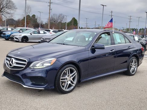 Used 2016 Mercedes-Benz E 350 4MATIC Sedan image 7