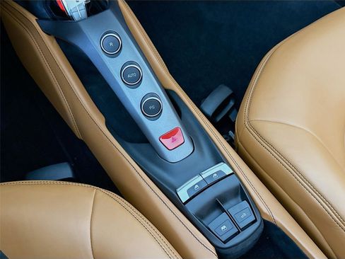 Used 2019 Ferrari 488 Spider RWD image 22