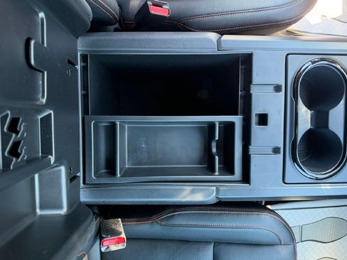 Used 2023 Nissan Titan PRO-4X w/ Pro-4x Convenience Package AWD/4WD image 21